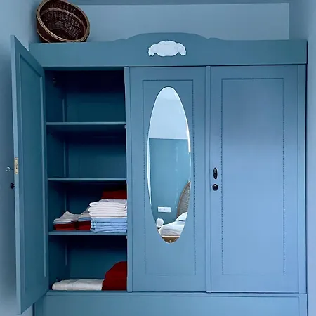 Unterm Alten Apfelbaum